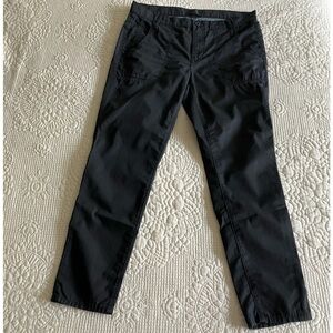 EUC Vince black cotton ankle pant